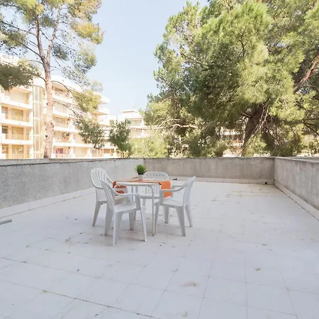 Cataluna 1032 Apartment